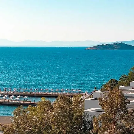 The Norm Collection Door'a Ξενοδοχείο 5*